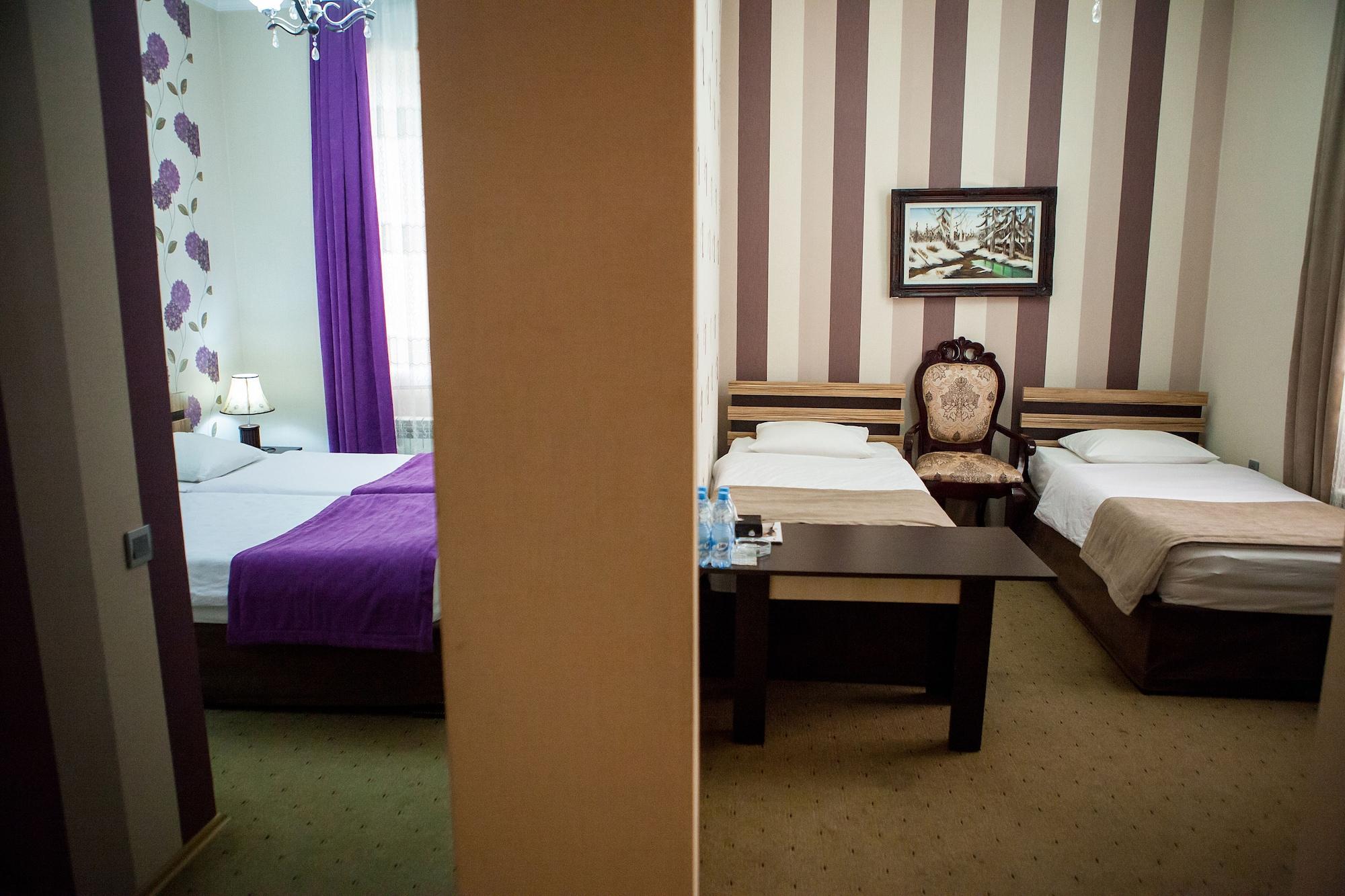 Issam Hotel & Spa Sheki Exterior foto