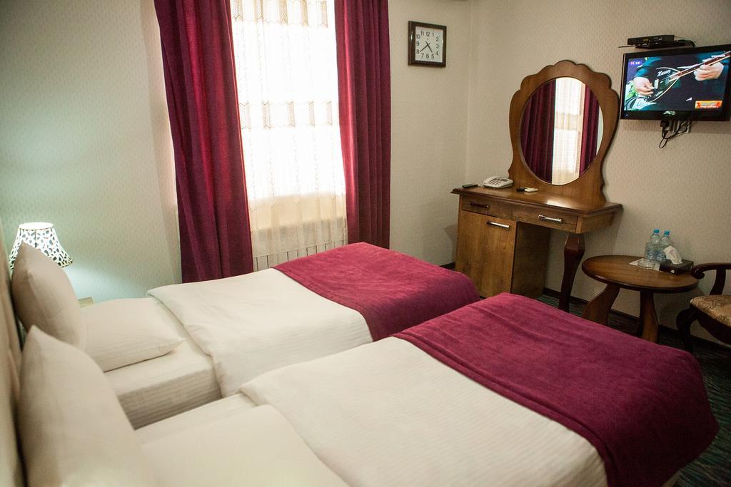 Issam Hotel & Spa Sheki Exterior foto