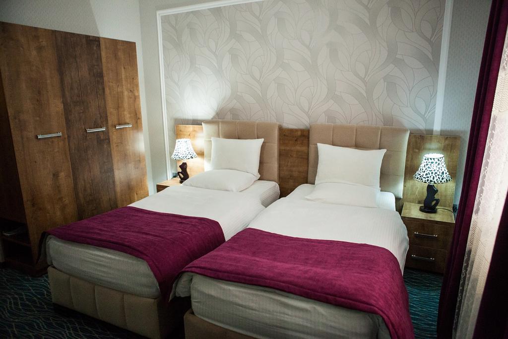 Issam Hotel & Spa Sheki Exterior foto